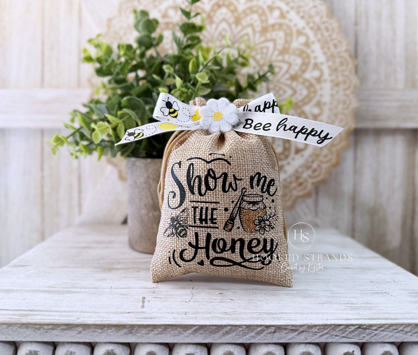 Honey bee gnome, Summer gnome, Tiered tray decor