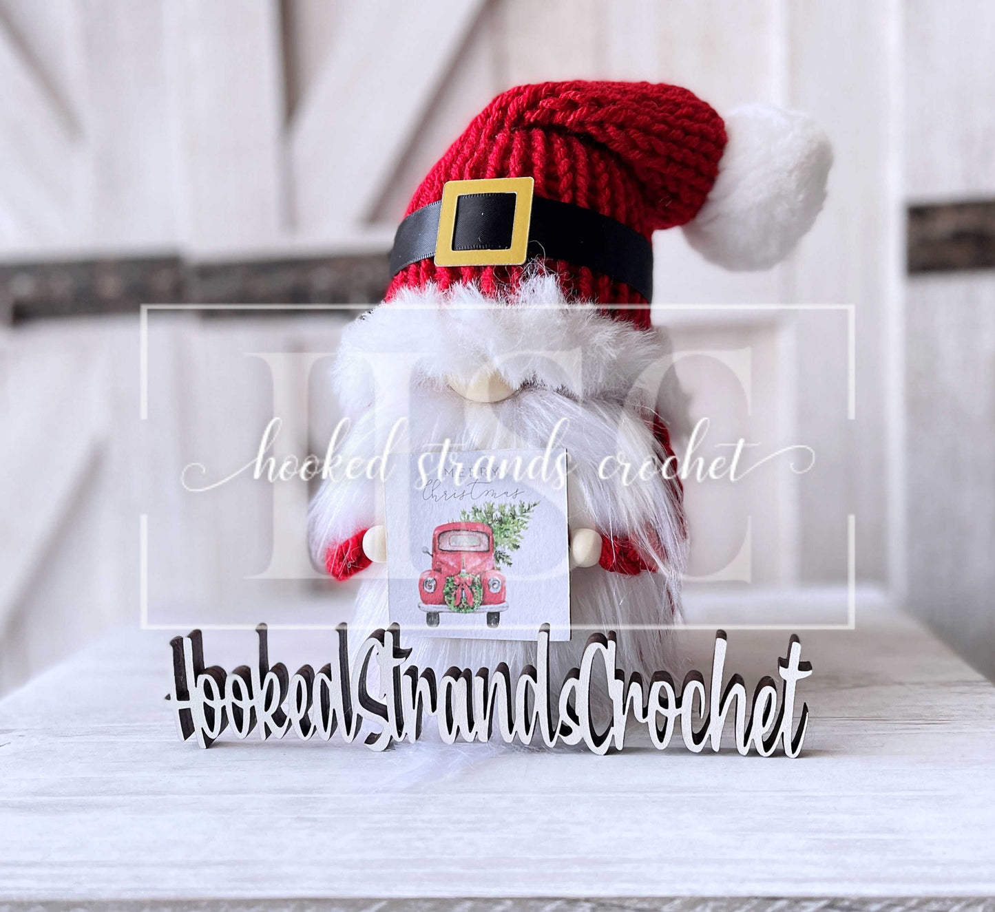 Knit Santa and Mrs. Claus Gnomes - Adorable Christmas Gnome Couple for Farmhouse and Tiered Tray Decor