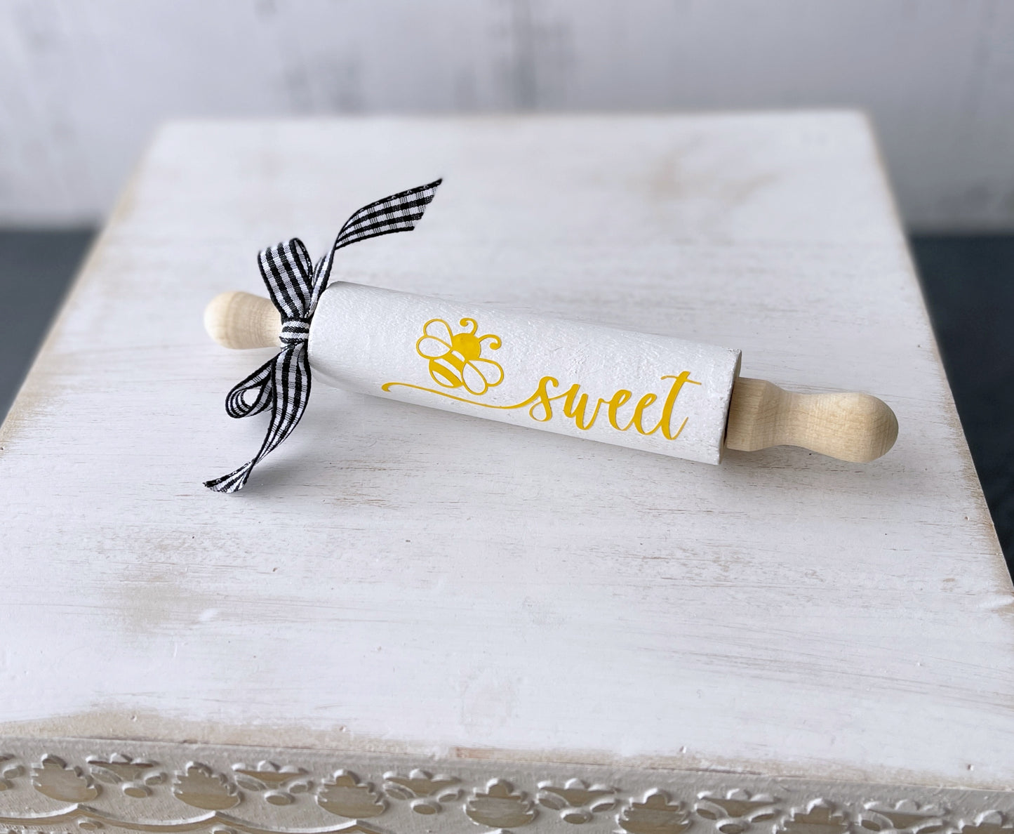 Bee-u-tiful  knit honeybee gnome with sign - Decorative rolling pins - Tiered tray decor set