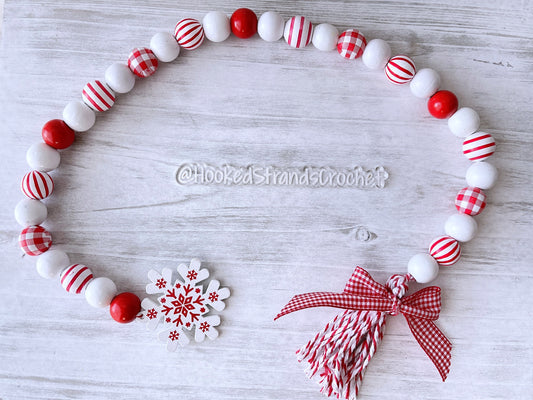 Christmas garland,  Tiered tray decor, Christmas decor, Tray decor, Beaded garland, Table top display