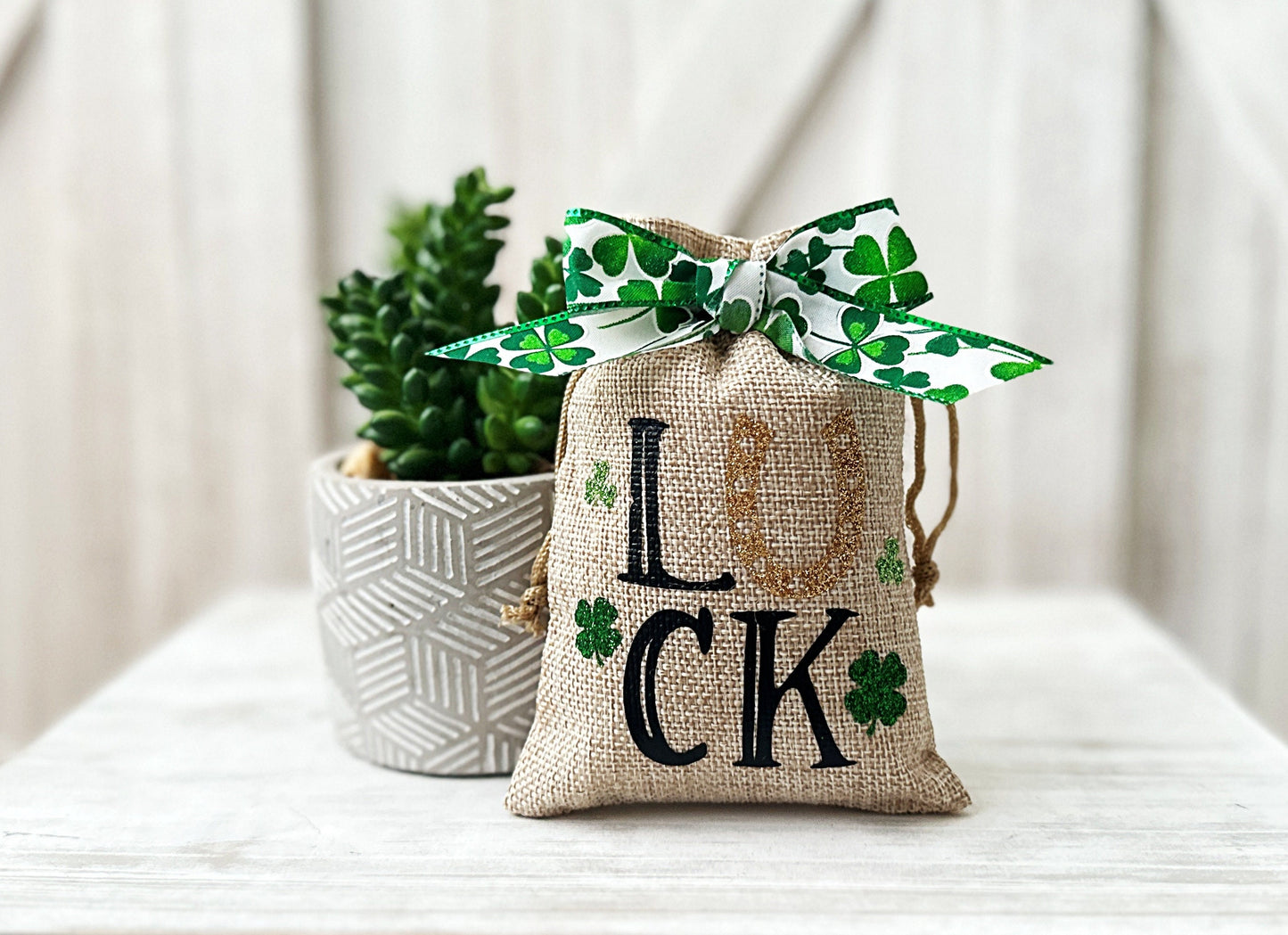 Mini St Patricks sack, St Paddys day decor, Tiered tray decor, Decorative burlap sack, Table top display